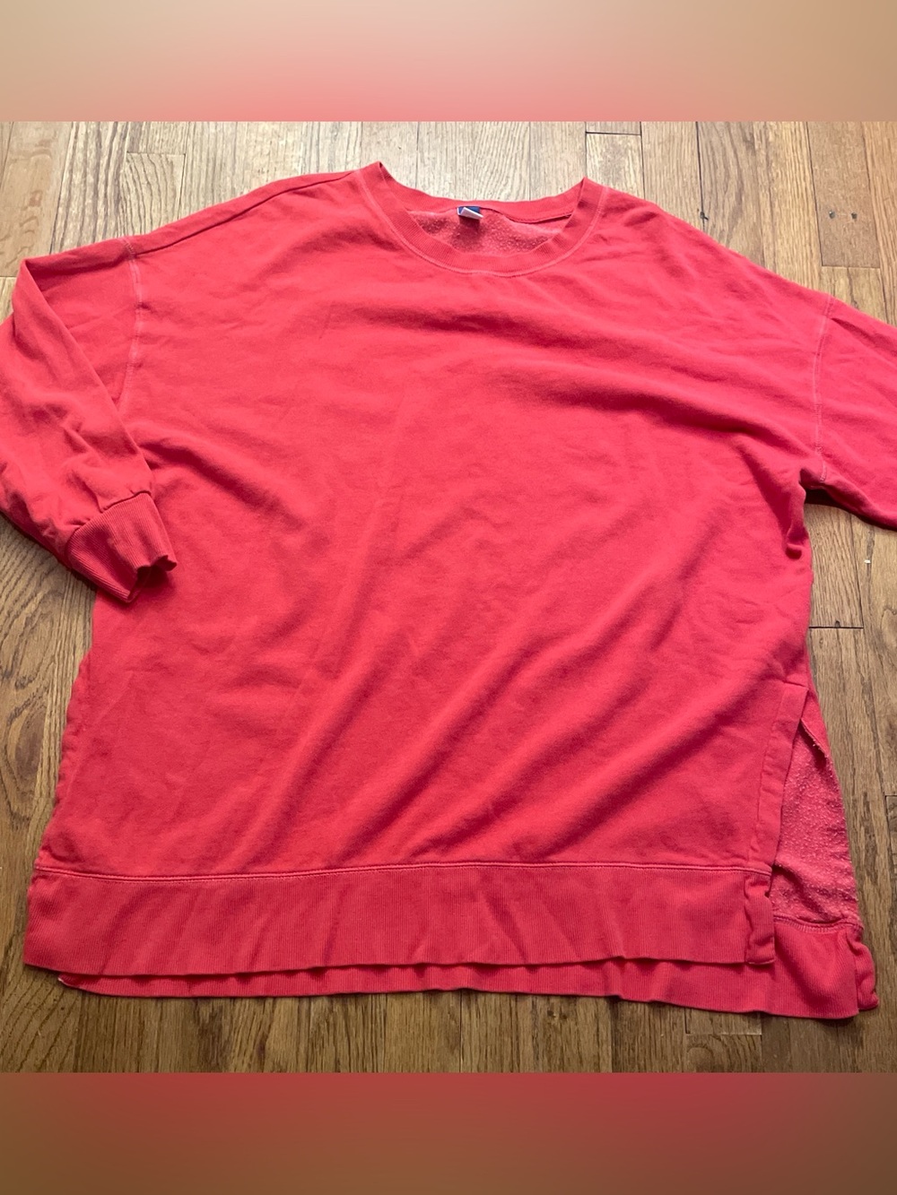 Old Navy XL Red Sweatshirt with 3/4 sleeves and slit hem.